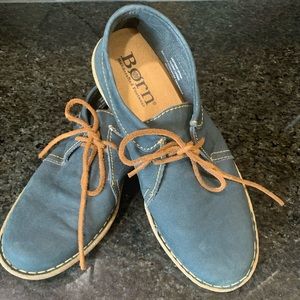 Born Women’s Blue Leather Shoes Sz 8